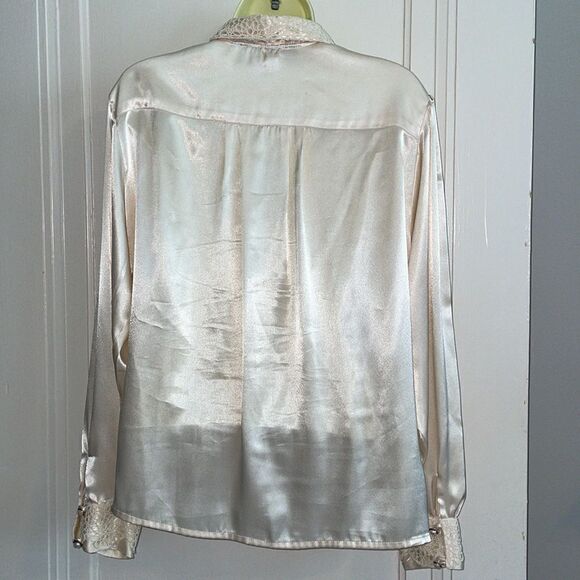 Vtg 80s/90s Erena by Irene Koenig cream/ivory polyester blouse with crochet lace - Picture 6 of 9